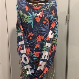 Hollister cropped sweatshirt small